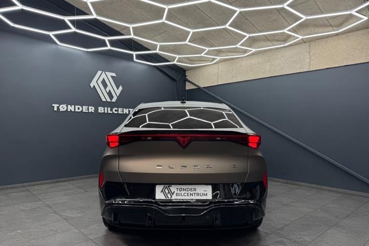 Bronze Cupra Tavascan fra 2026