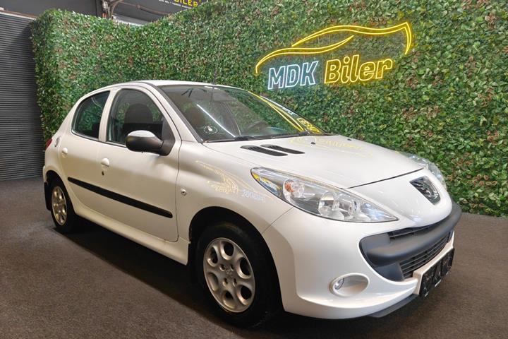 undefined Peugeot 206+ fra 2011