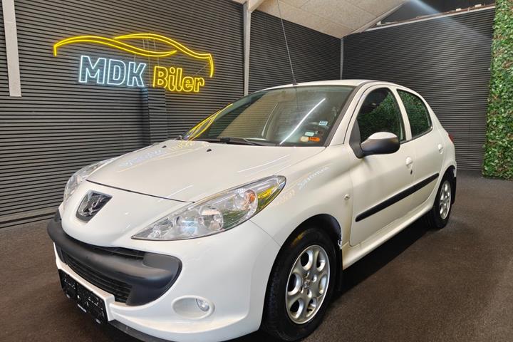 undefined Peugeot 206+ fra 2011