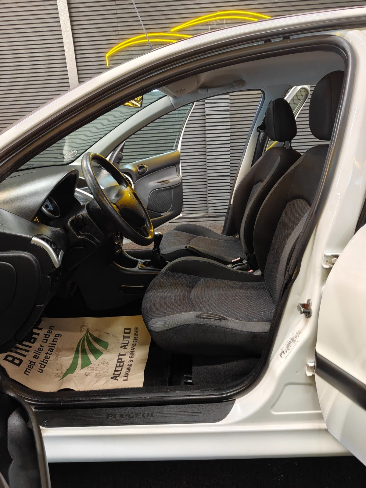 undefined Peugeot 206+ fra 2011