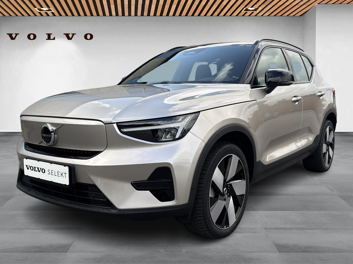 Volvo XC40 ReCharge Extended Range Plus