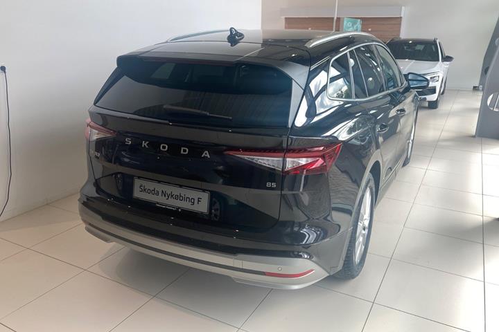 Sort Skoda Enyaq fra 2026