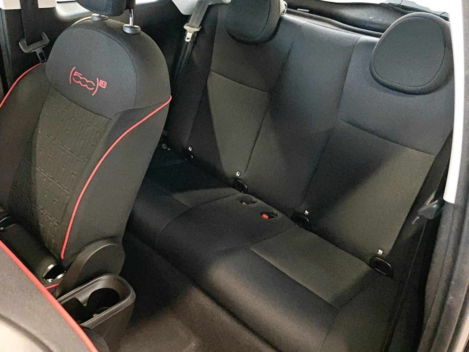 Sort Fiat 500e fra 2025