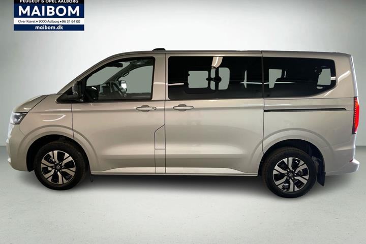 Sølv VW e-Caravelle fra 2026