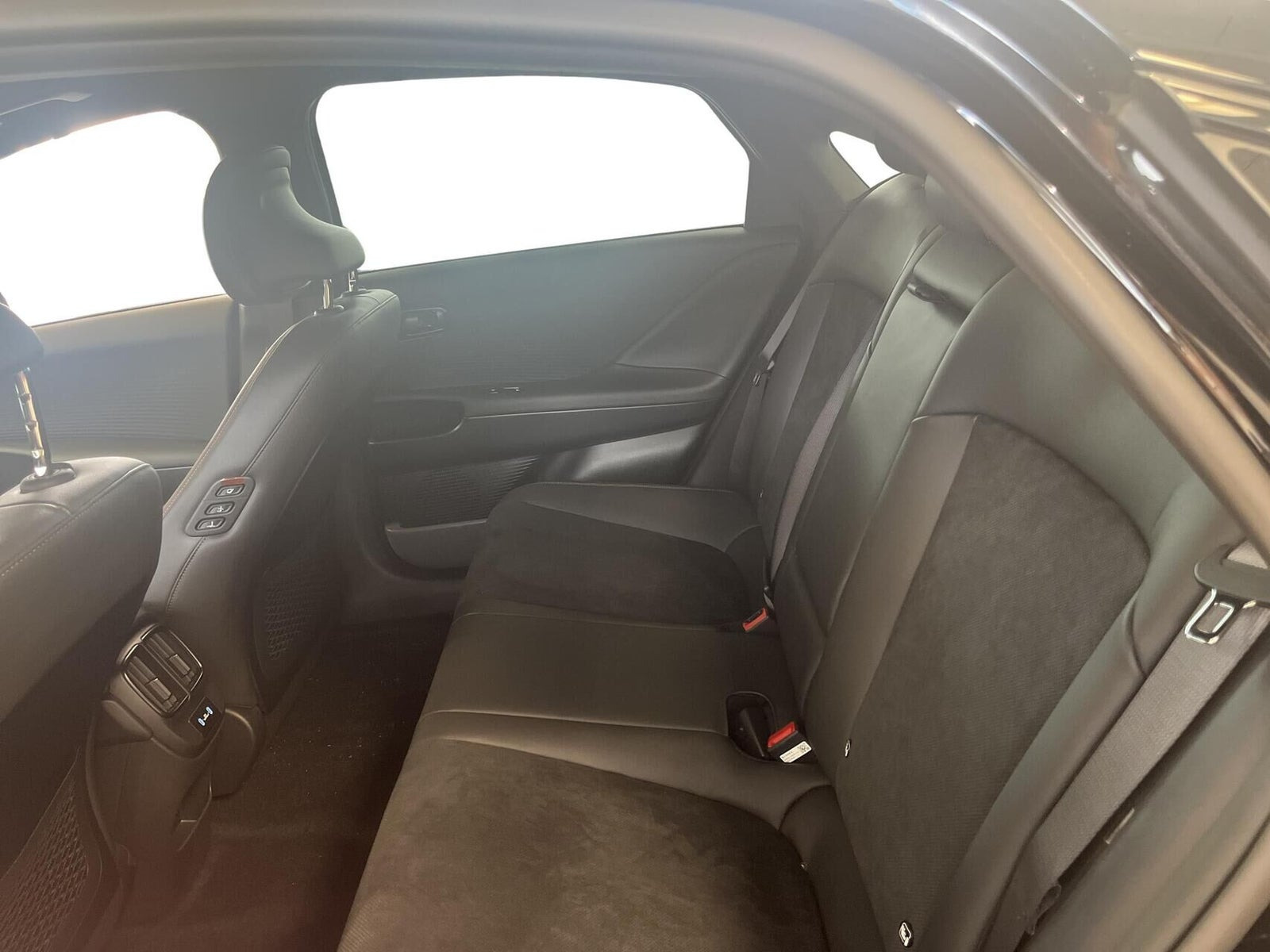 Sort Hyundai Ioniq 6 fra 2026
