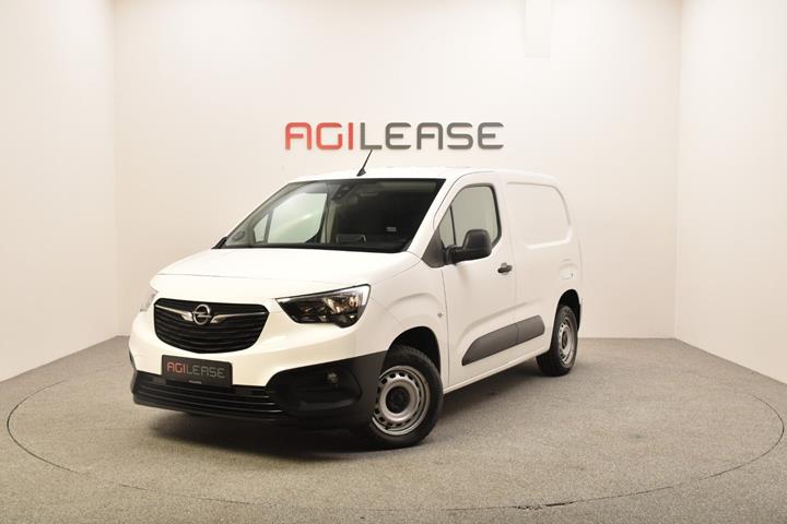 Hvid Opel Combo fra 2022