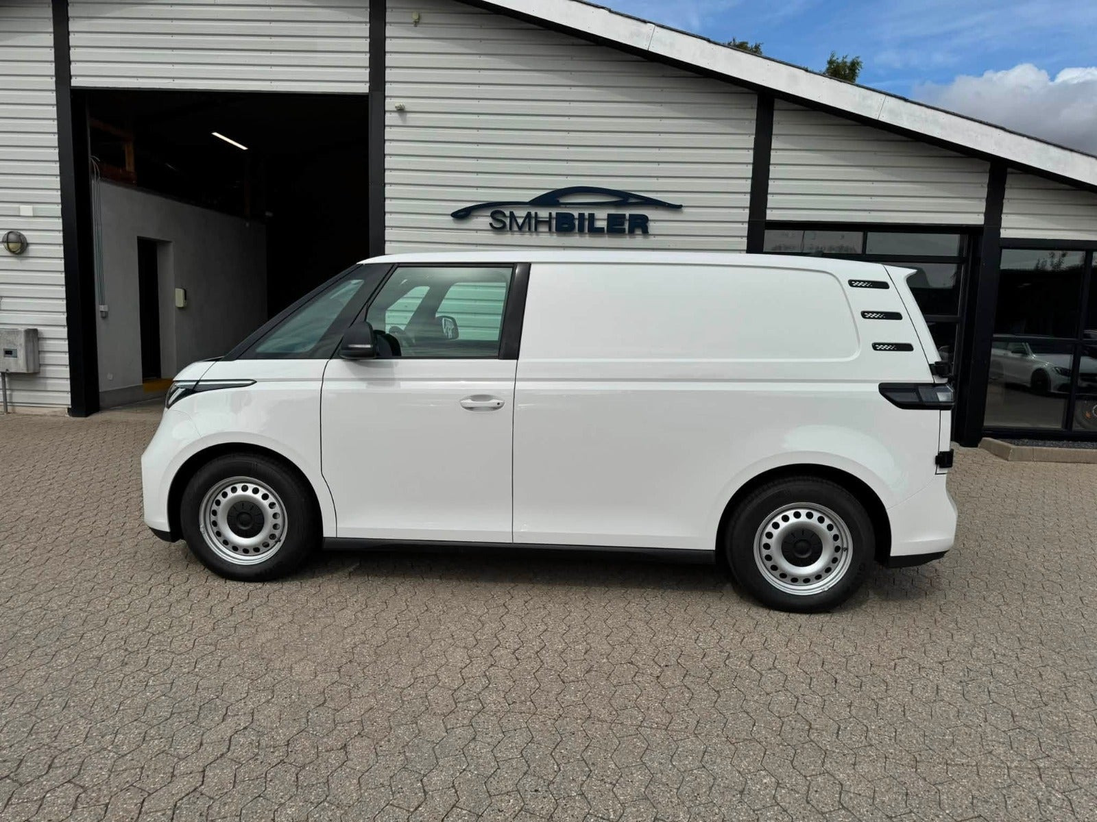 Hvid VW ID.Buzz fra 2026
