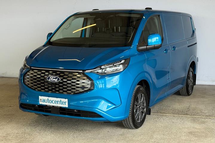 Blå Ford E-Transit Custom 320 L1 fra 2025