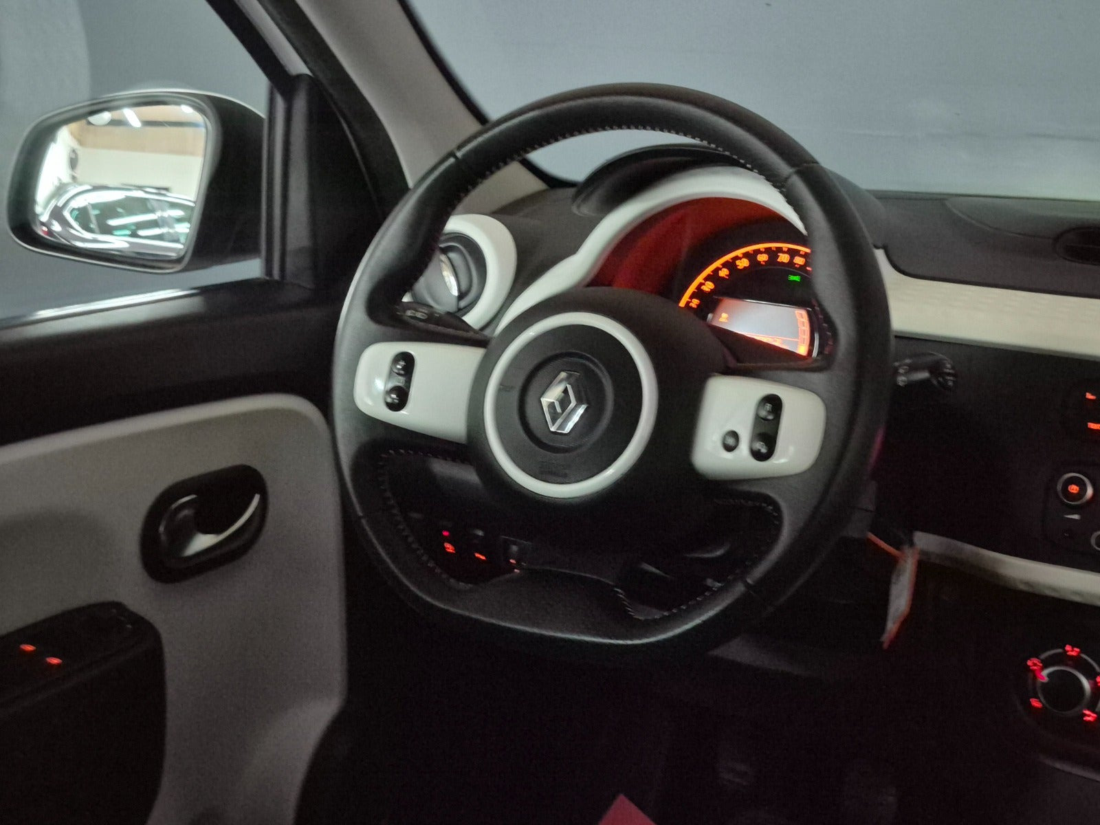 Hvid Renault Twingo fra 2014