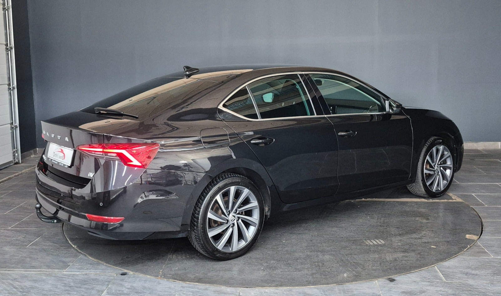 Sort Skoda Octavia fra 2022