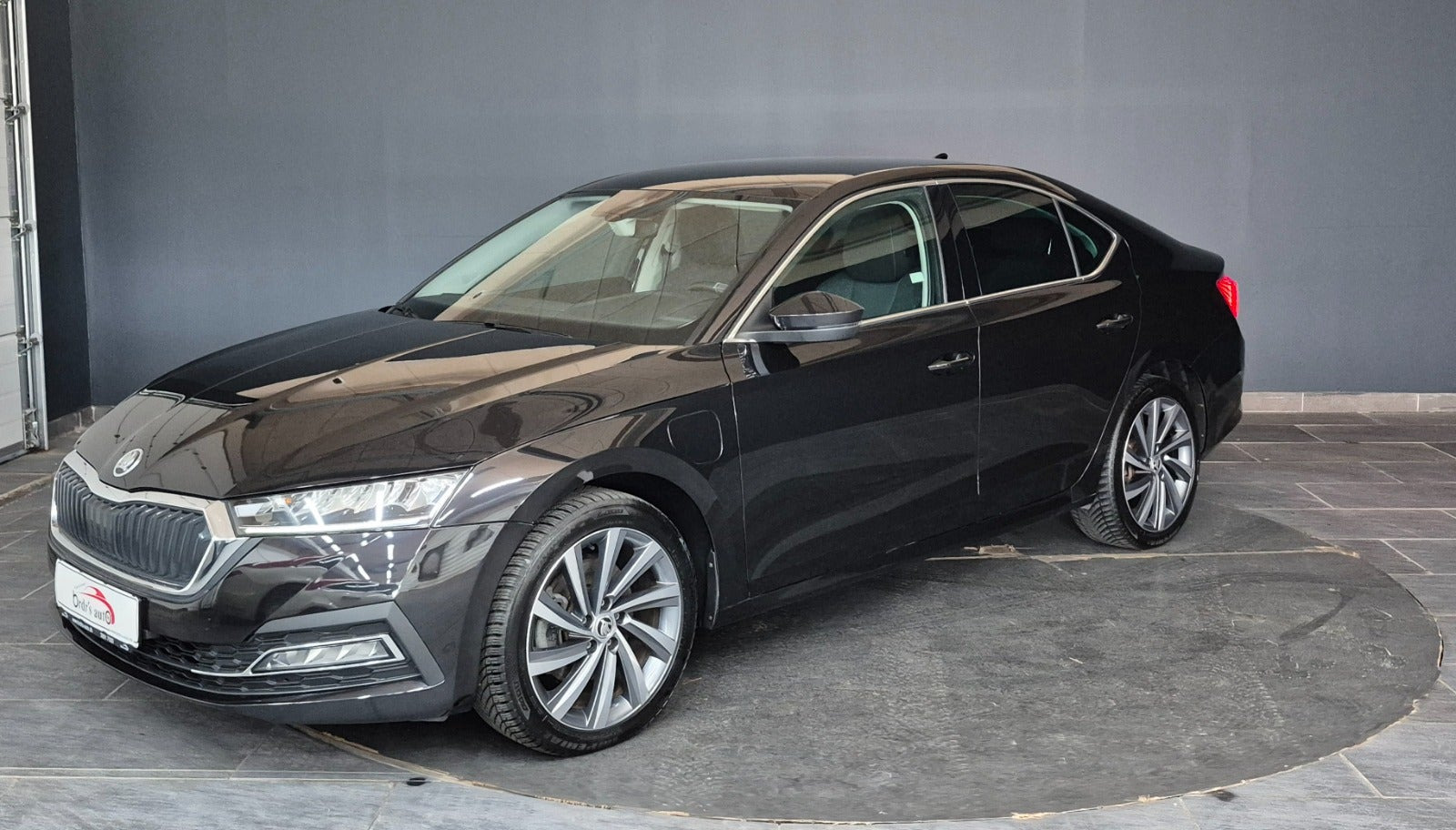 Sort Skoda Octavia fra 2022