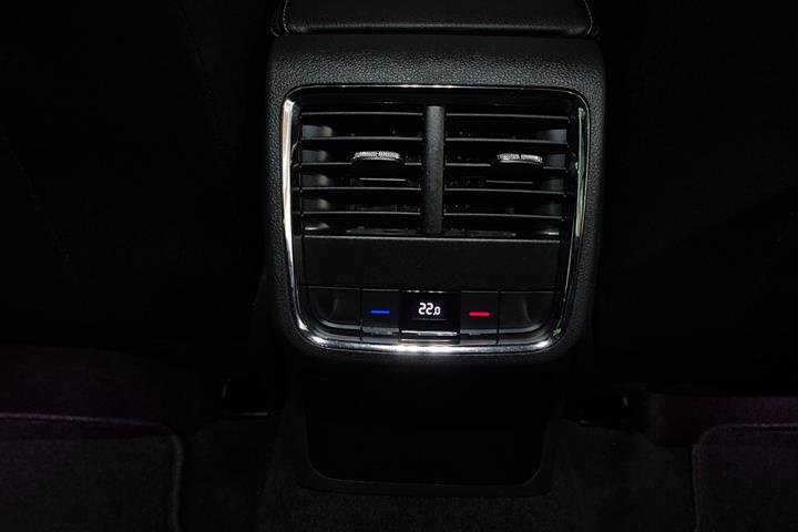 Sort Skoda Octavia fra 2022