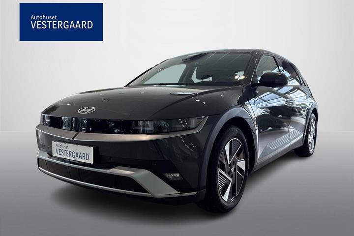 Grå Hyundai Ioniq 5 fra 2025