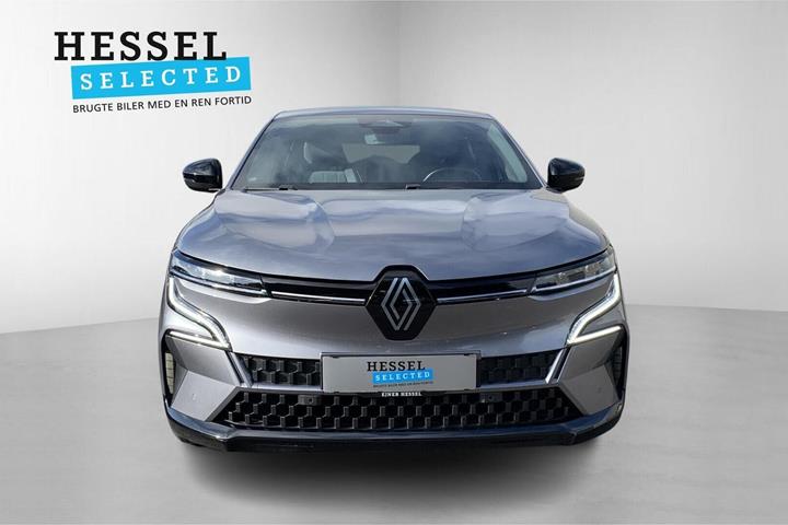 Grå Renault Megane E-Tech fra 2023