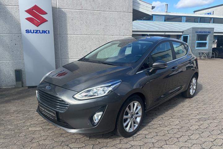 Grå Ford Fiesta fra 2020