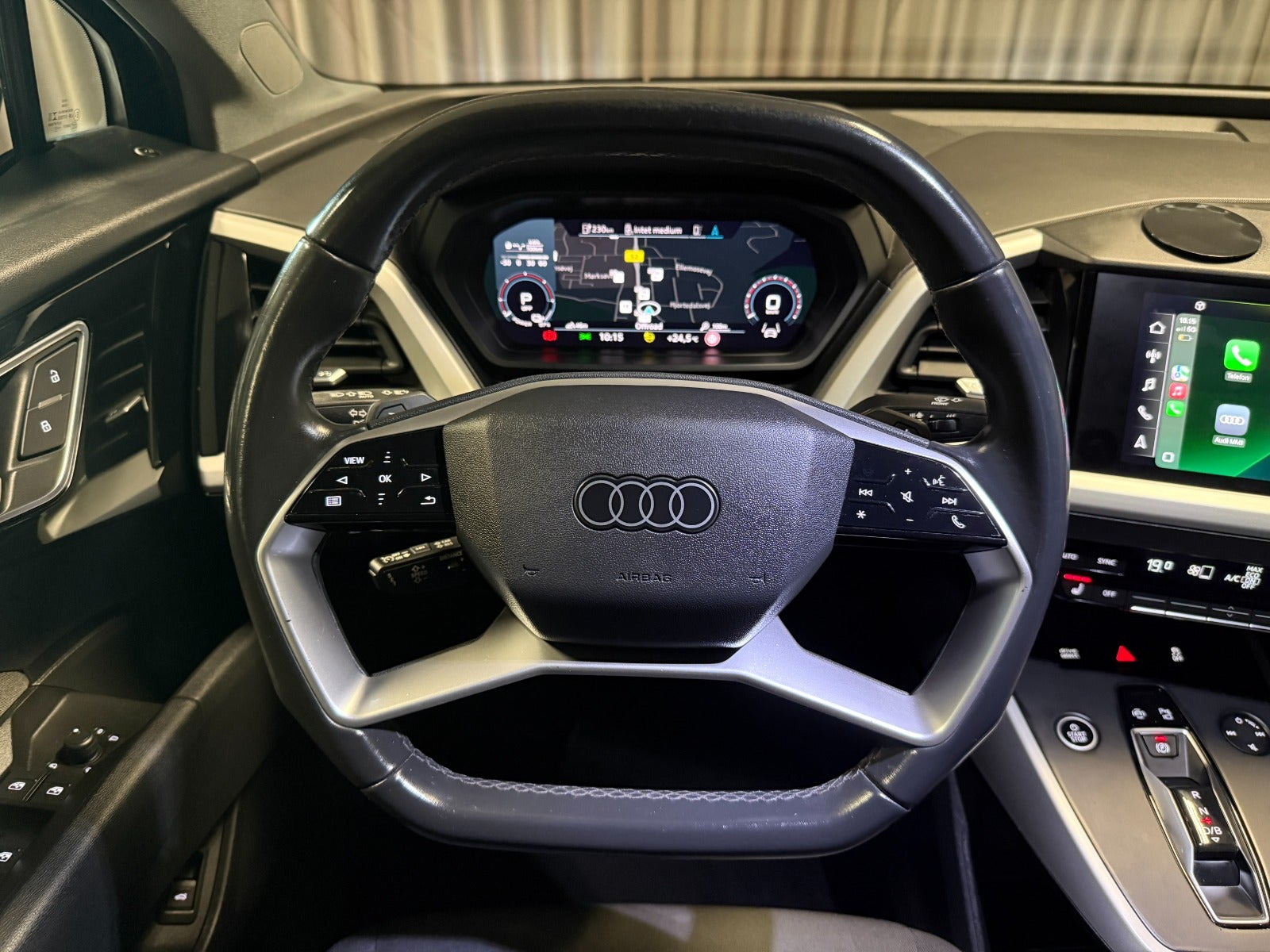 Sort Audi Q4 e-tron fra 2022