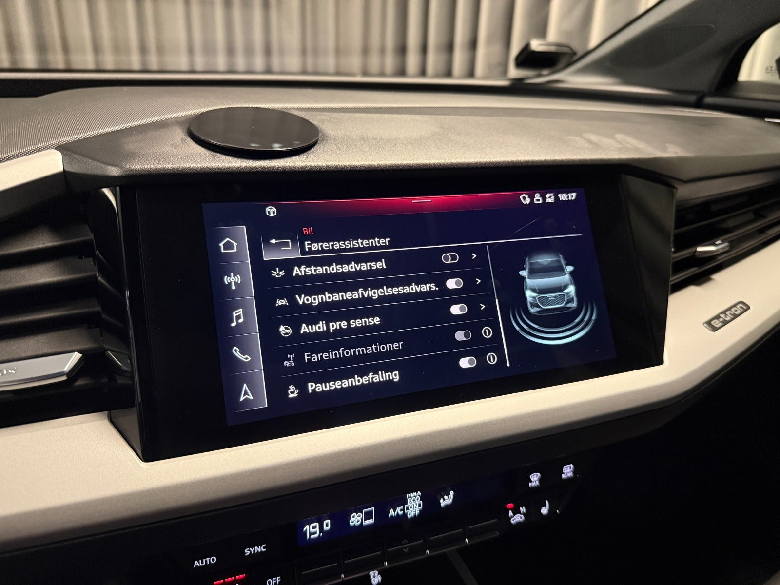 Sort Audi Q4 e-tron fra 2022