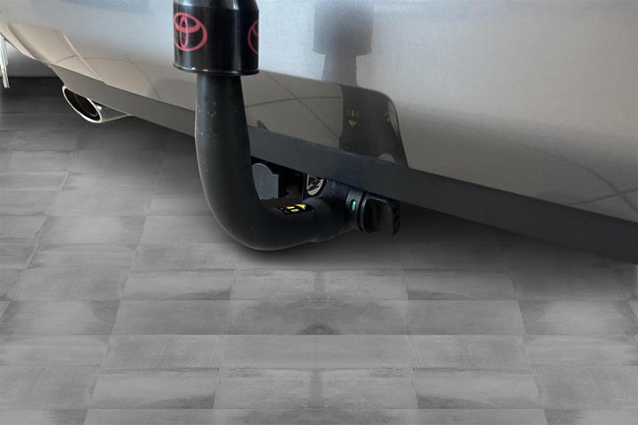 Grå Toyota RAV4 fra 2020
