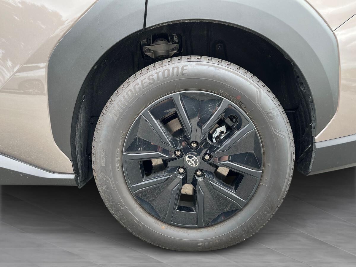 Bronze Toyota bZ4X Touring fra 2026