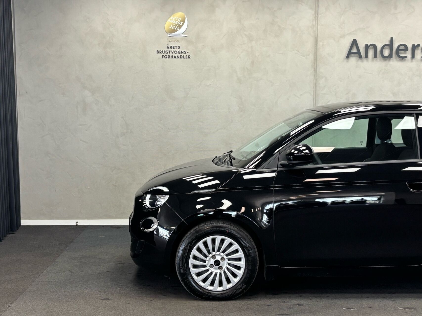 Sort Fiat 500e fra 2023
