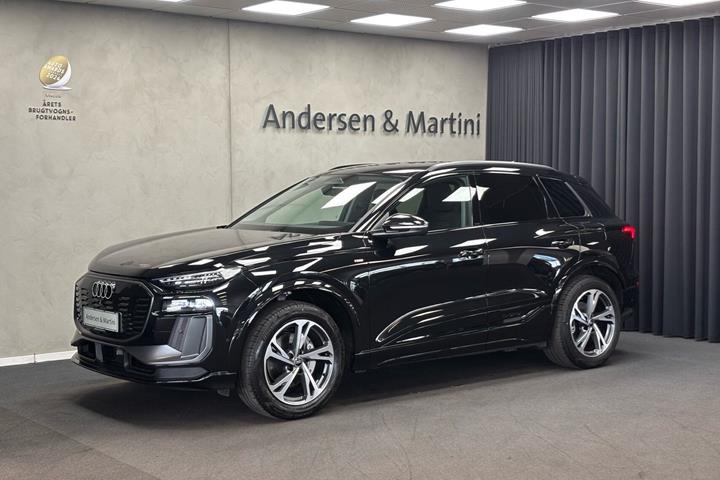 Sort Audi Q6 fra 2026