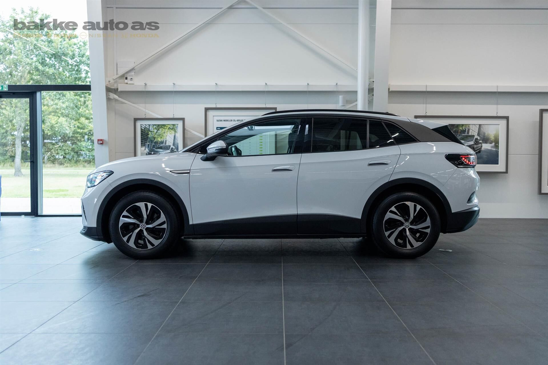 Hvid VW ID.4 fra 2021