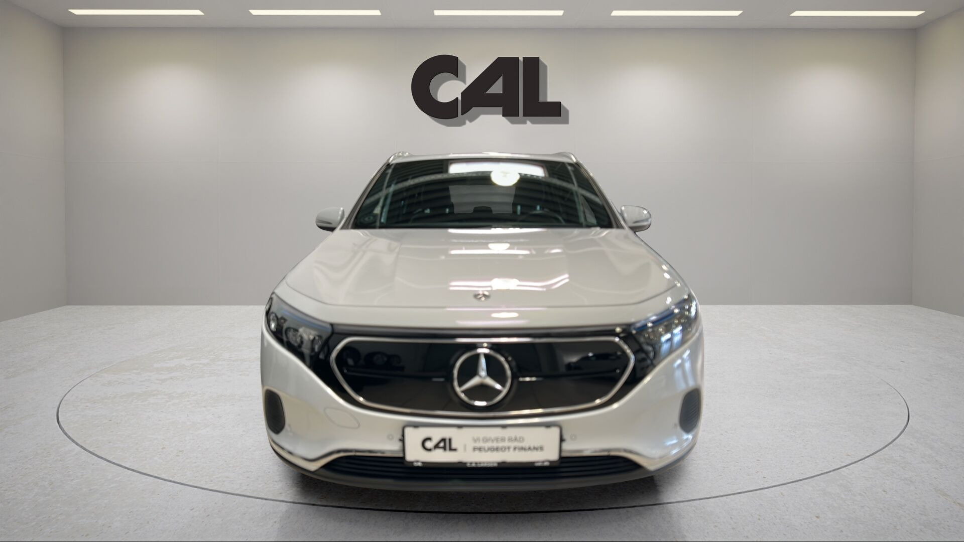Hvid Mercedes EQA 250 fra 2021