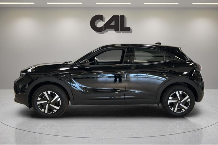 Sort Opel Mokka-e fra 2025