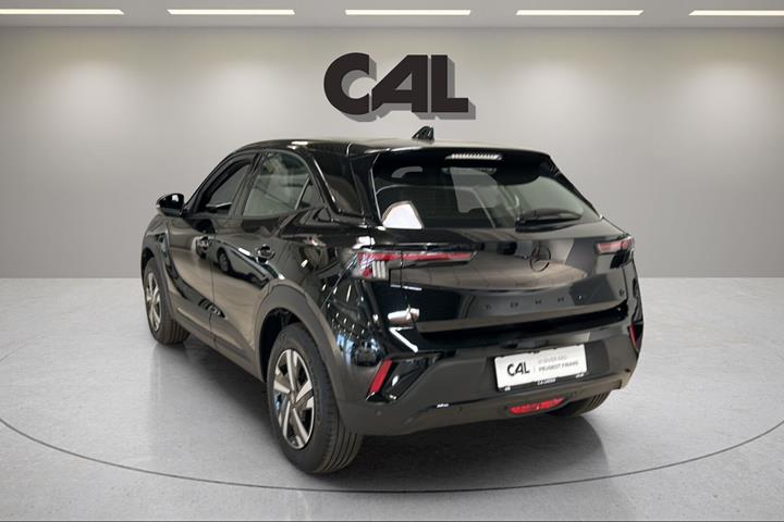 Sort Opel Mokka-e fra 2025