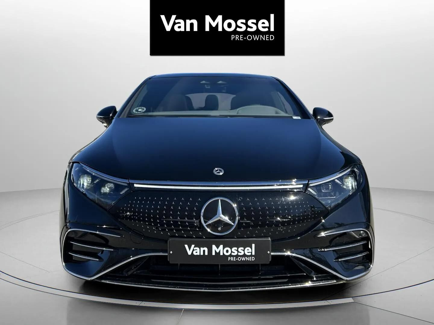 Sort Mercedes EQS 580 fra 2023
