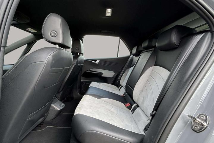 Grå VW ID.3 fra 2023