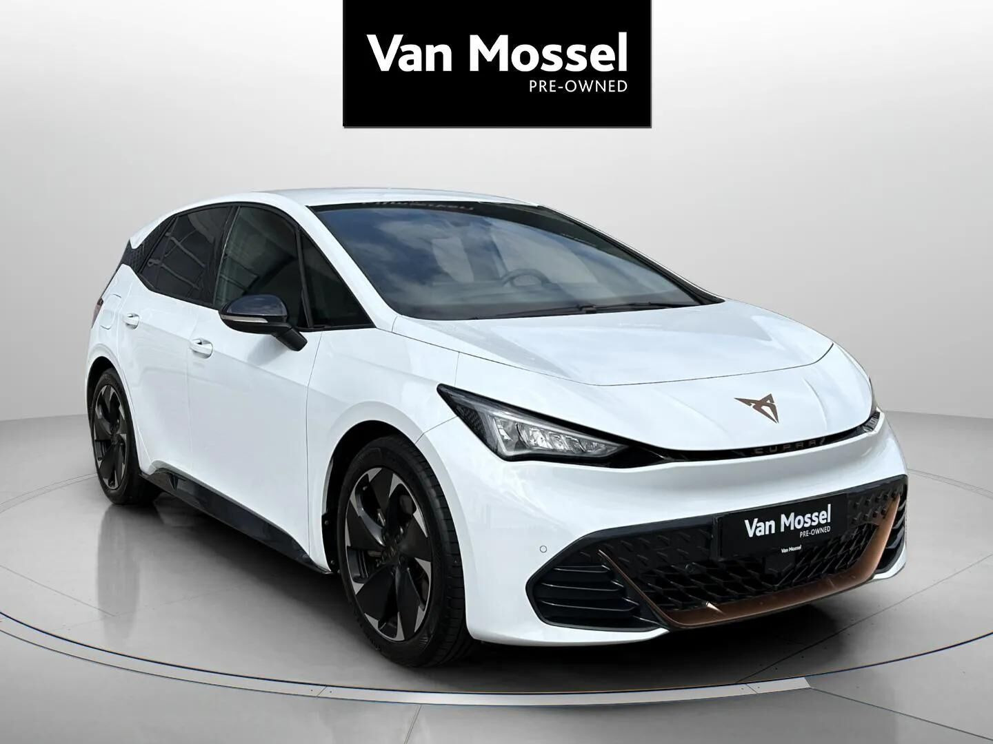 Hvid Cupra Born fra 2023