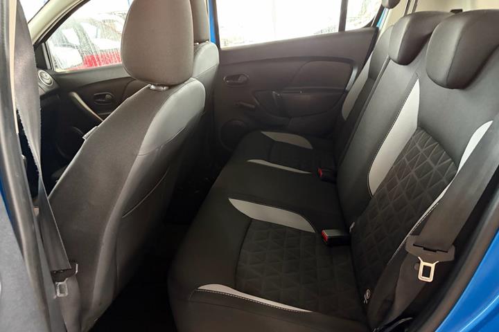 undefined Dacia Sandero fra 2015
