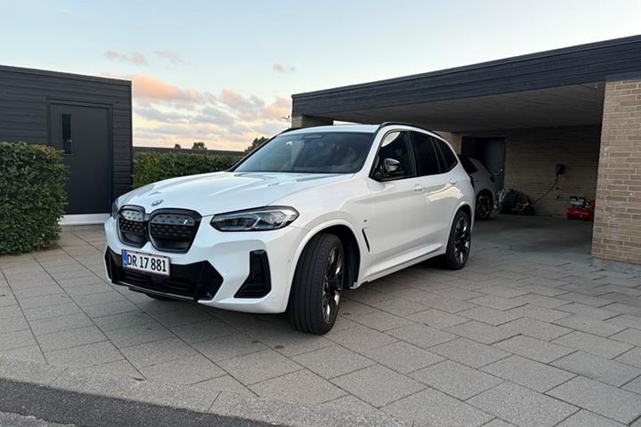 undefined BMW iX3 fra 2023