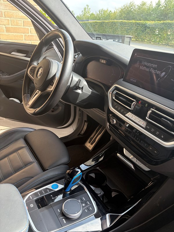 undefined BMW iX3 fra 2023
