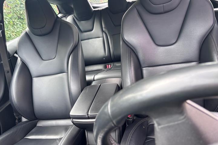 undefined Tesla Model S fra 2018