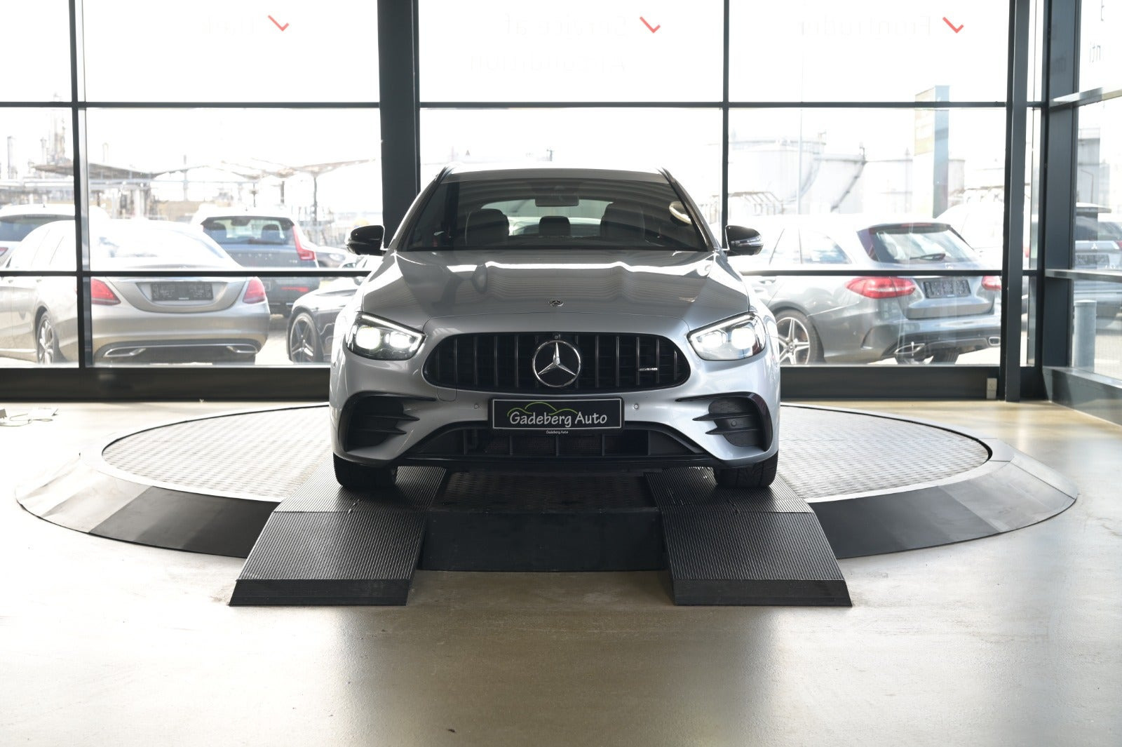 Sølv Mercedes E53 fra 2021