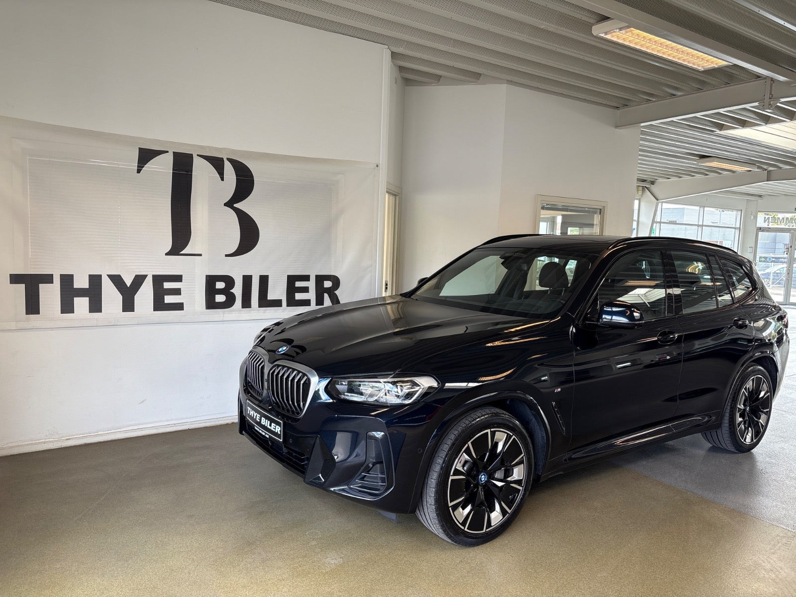 BMW iX3 Charged Plus M-Sport