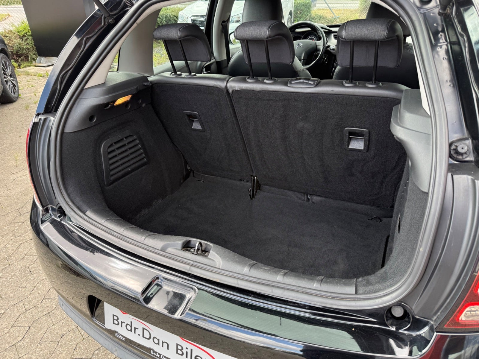 Sort Citroën C3 fra 2016