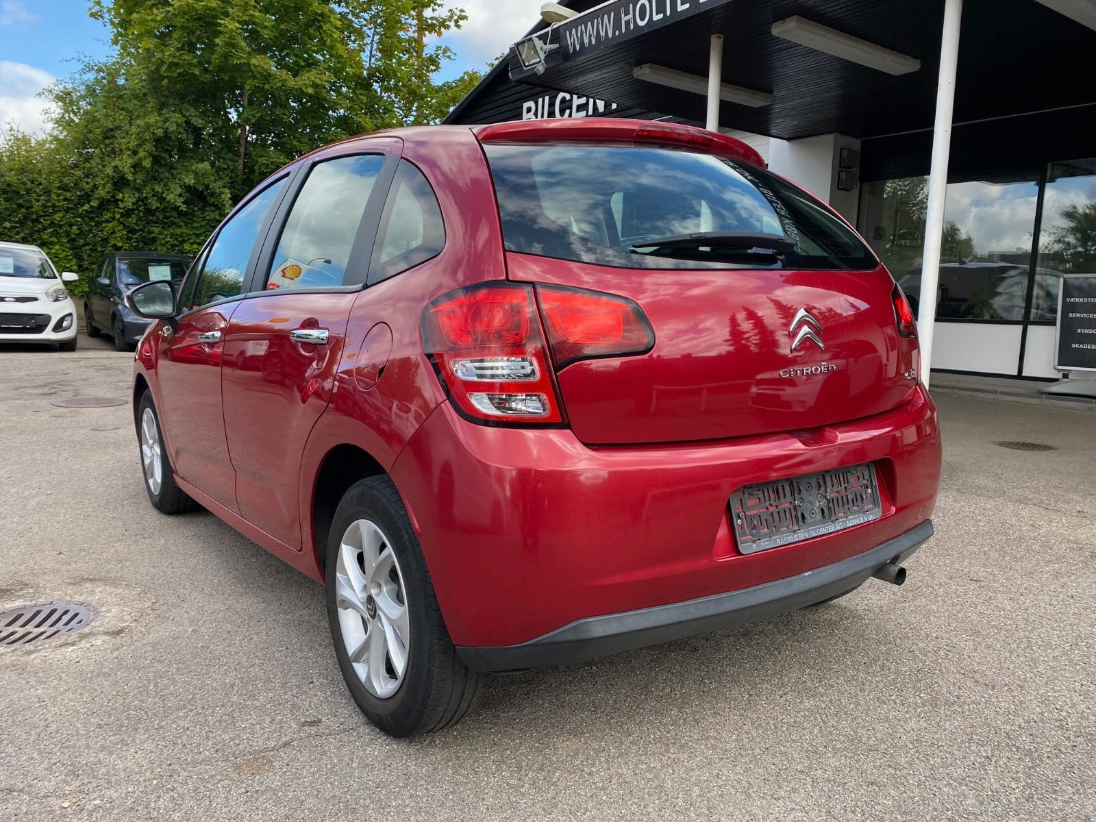 Rød Citroën C3 fra 2013
