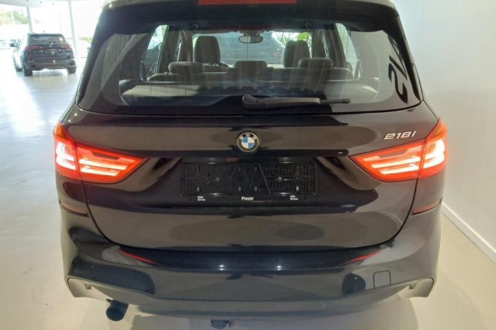 Sort BMW 218i fra 2017