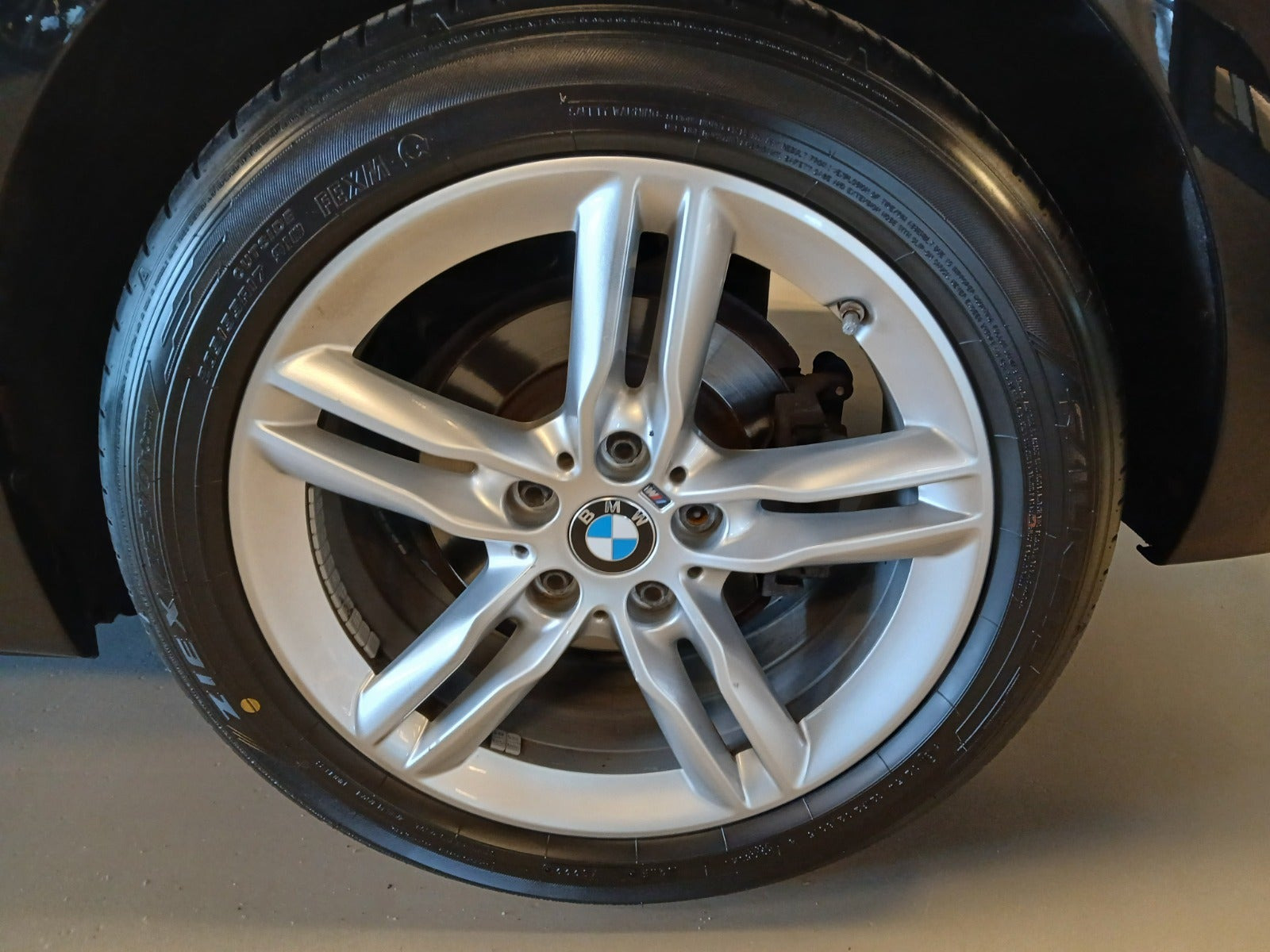 Sort BMW 218i fra 2017