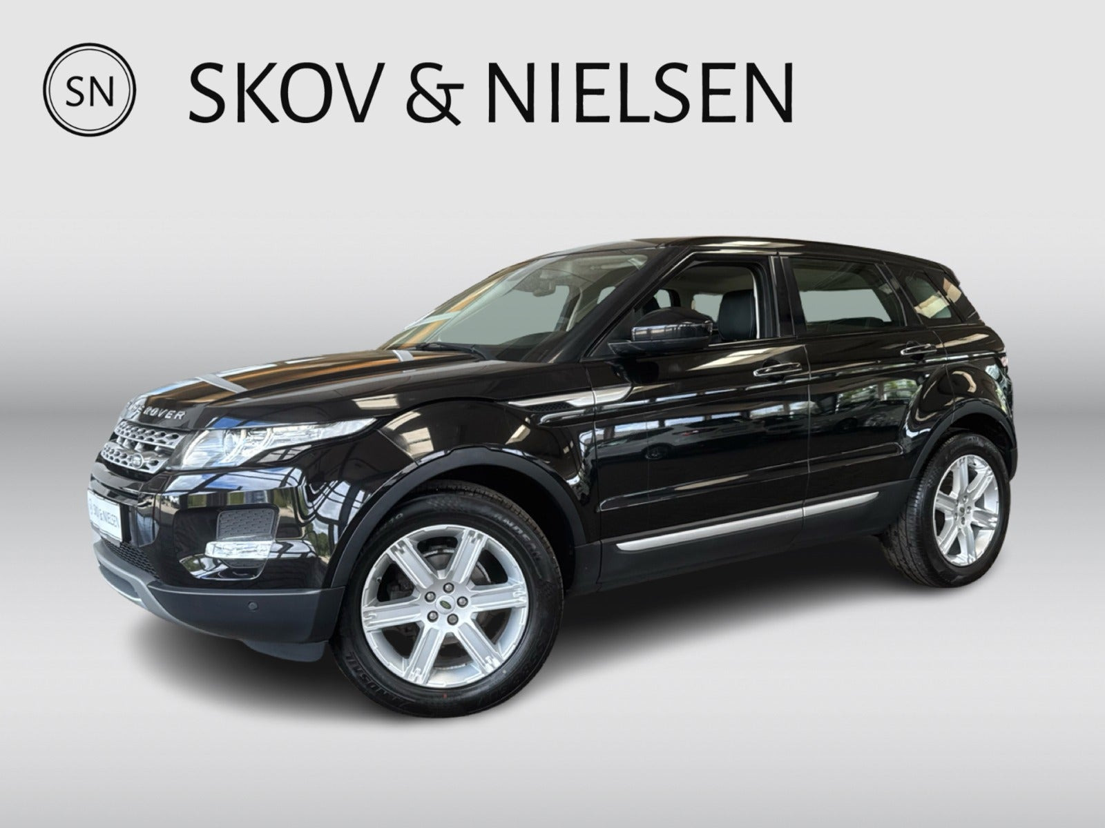 Sort Land Rover Range Rover evoque fra 2014
