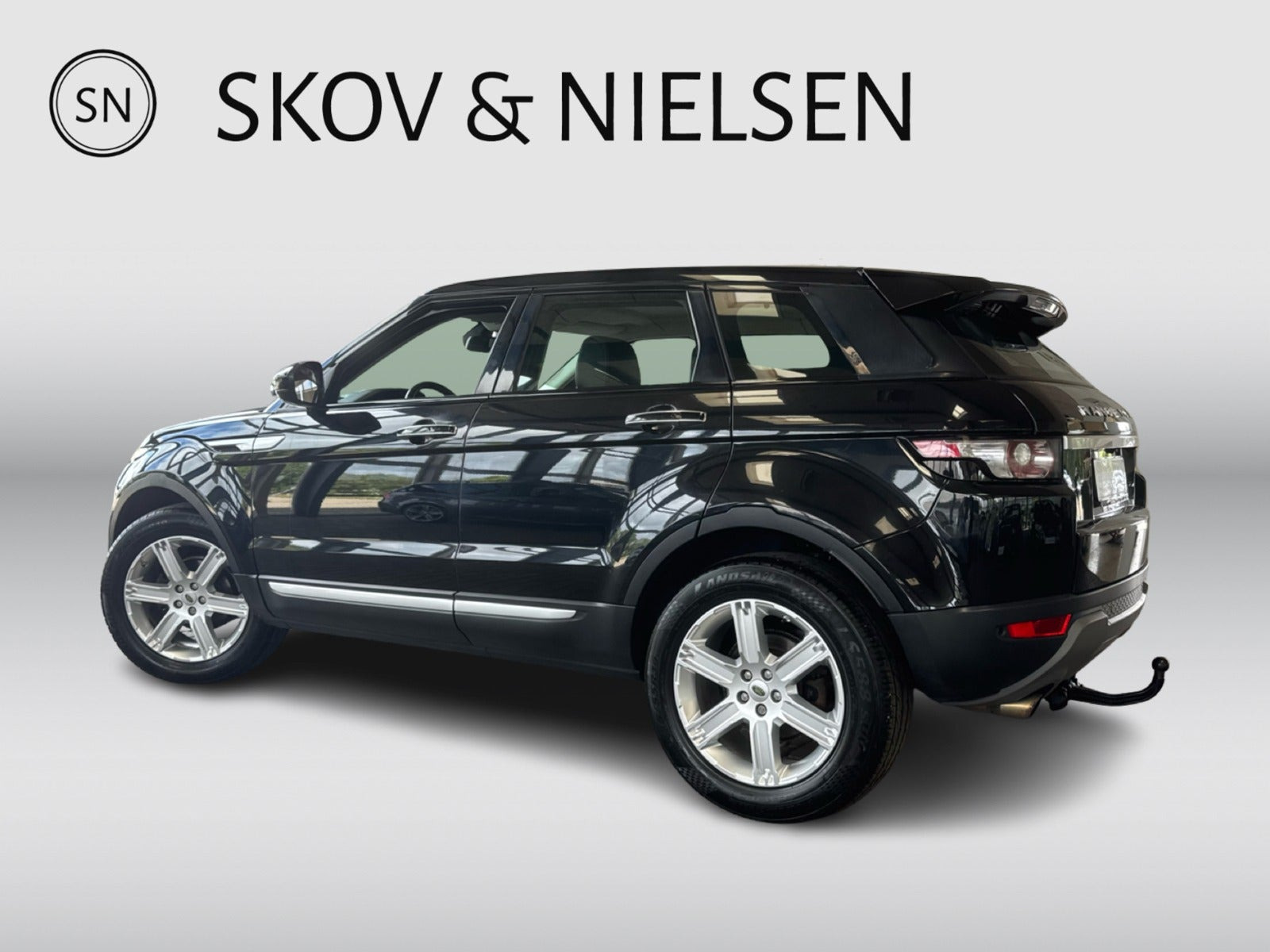 Sort Land Rover Range Rover evoque fra 2014