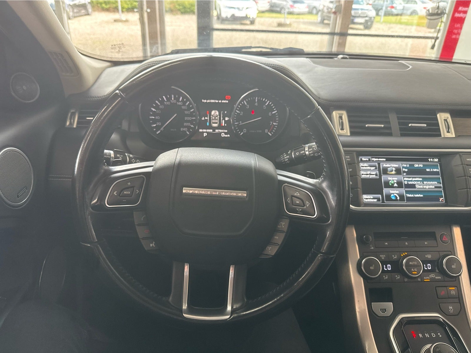 Sort Land Rover Range Rover evoque fra 2014