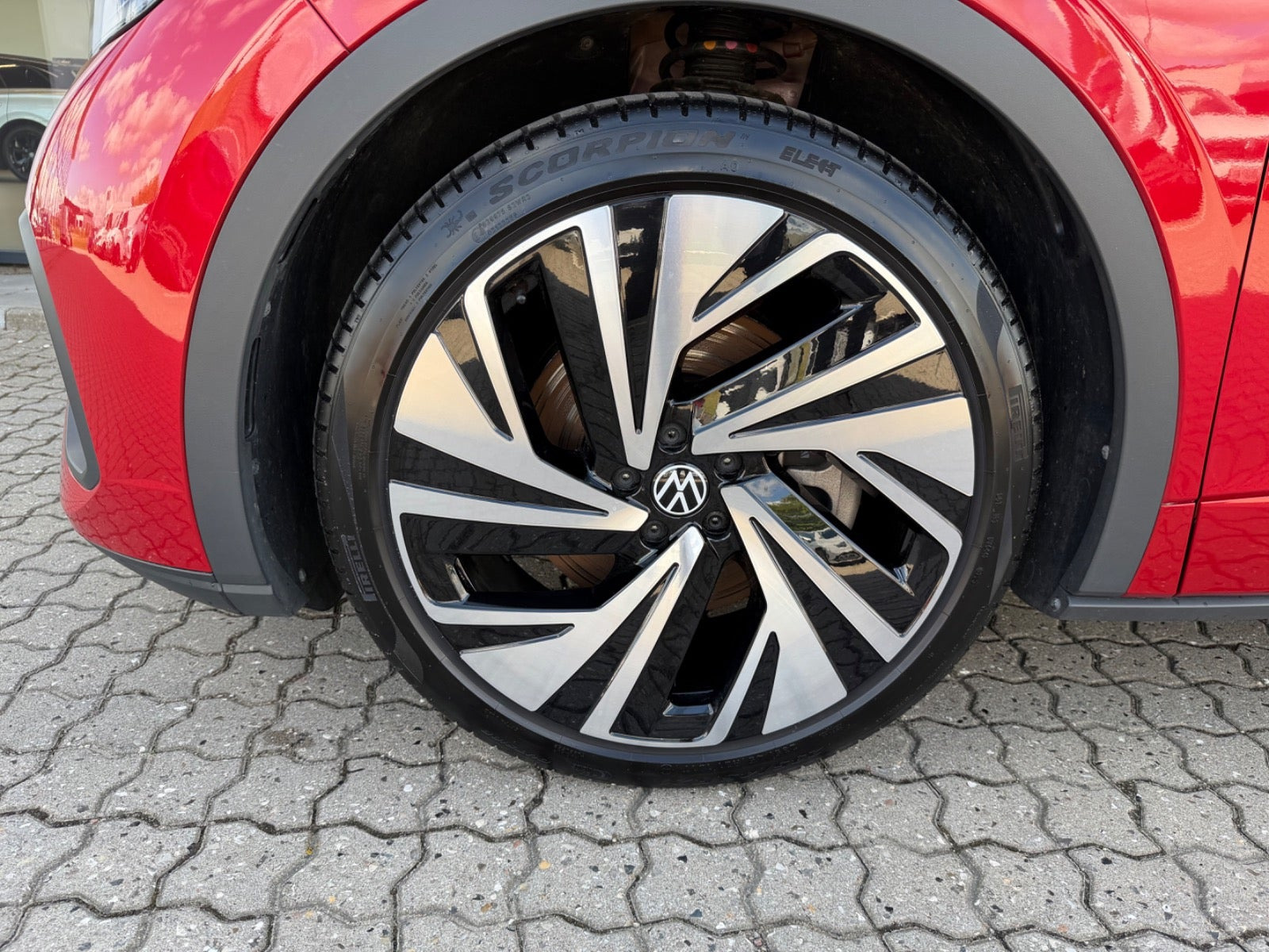 Rød VW ID.5 fra 2023
