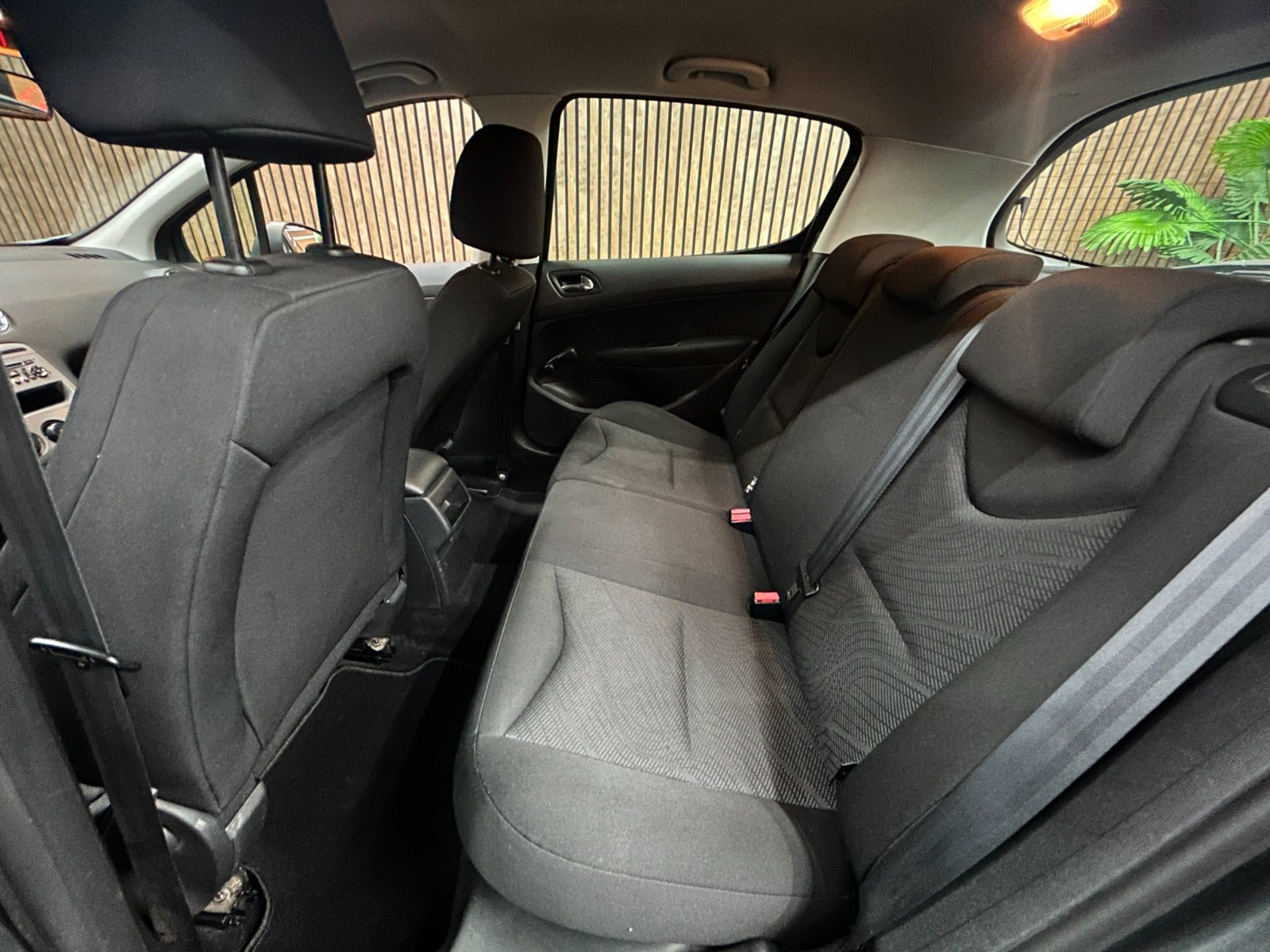undefined Peugeot 308 fra 2010