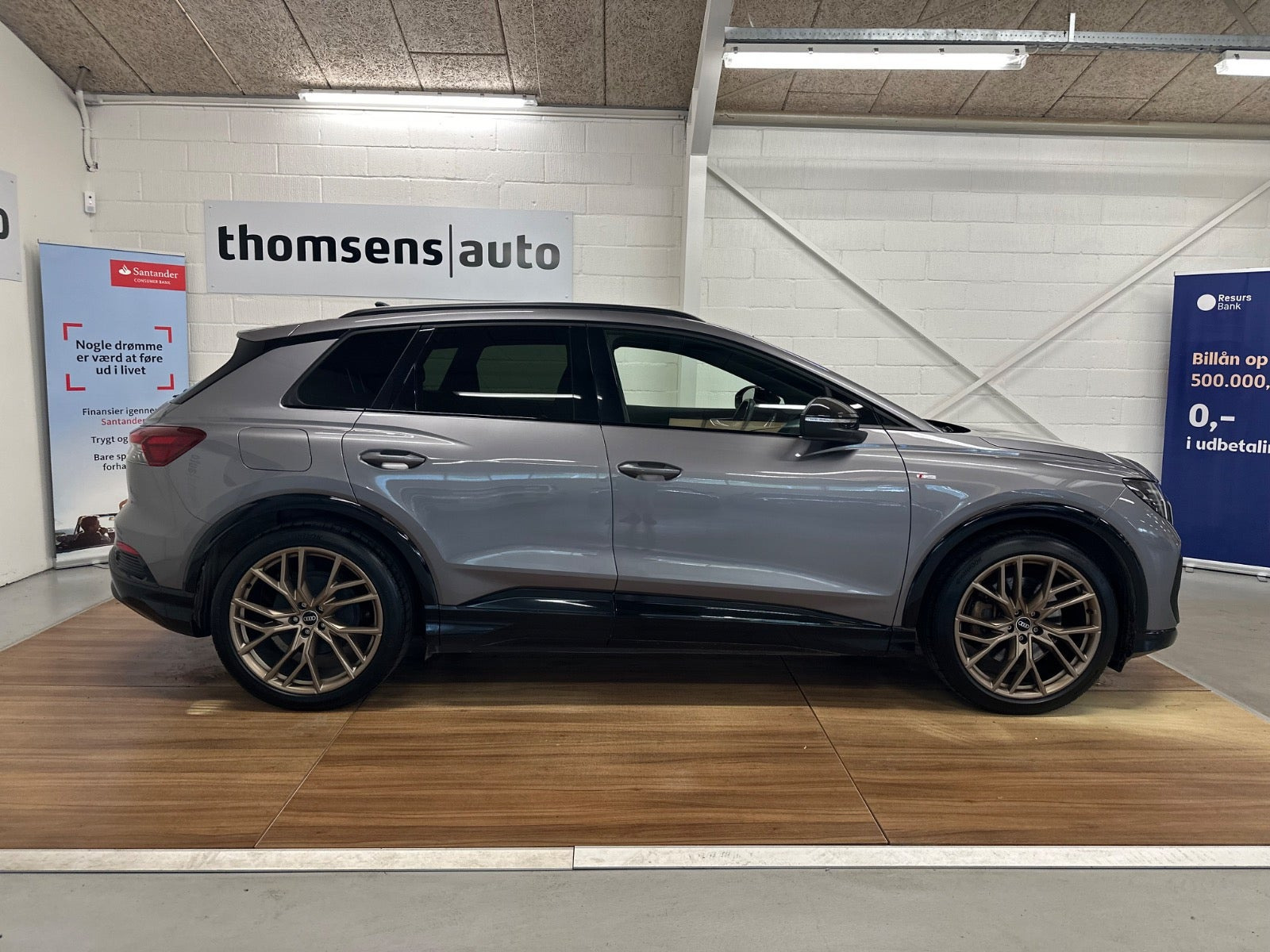Grøn Audi Q4 e-tron fra 2022