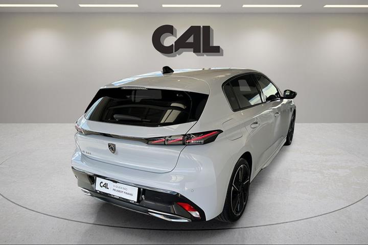 Hvid Peugeot E-308 fra 2023