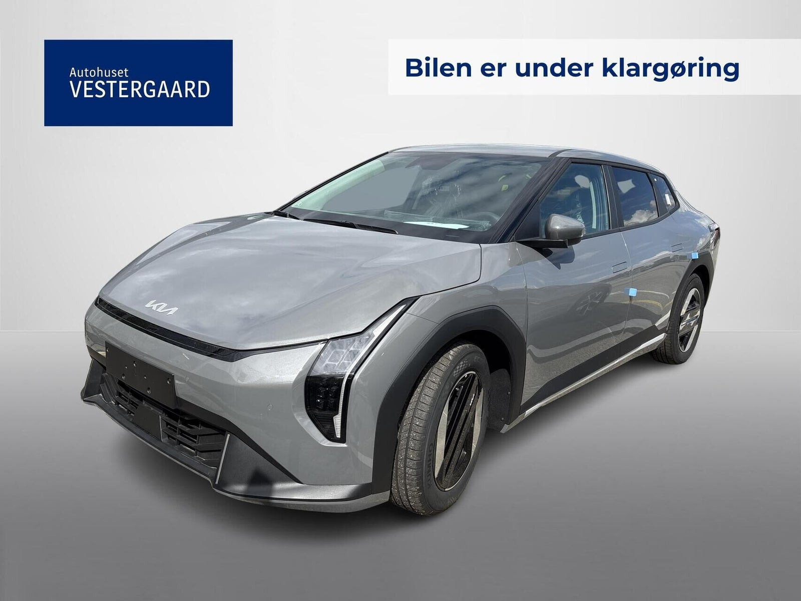 Kia EV4 81 Long Range Business Plus Fastback
